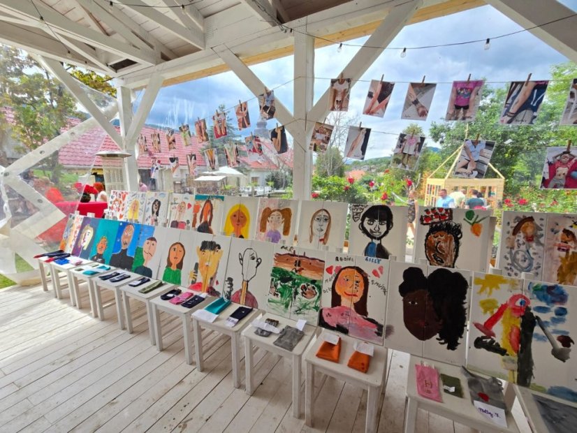 50718-Vernisage - Rajz, festés és design kurzus - 2. turnus, 2025. július 18.