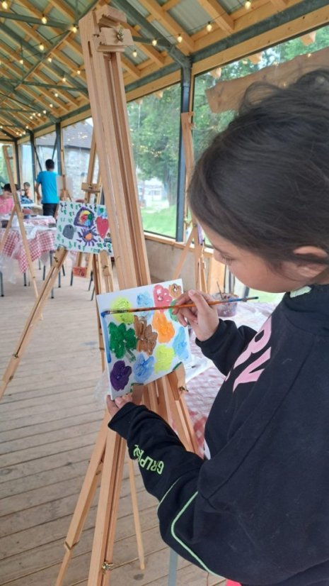 50617-Középiskola Rožňava a Hrade-ban, 17.6.25