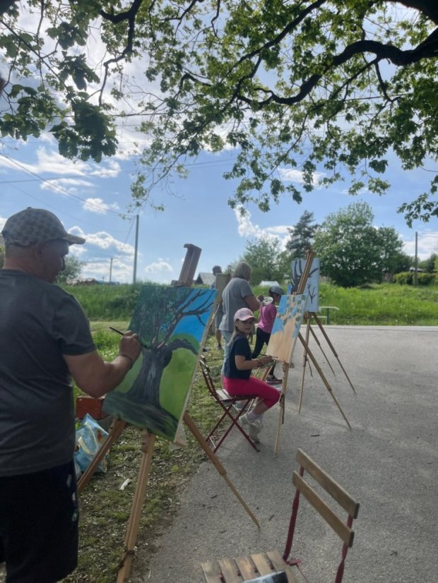 50503-Zážitkové maľovanie Dub v Drnave, 3.5.2025