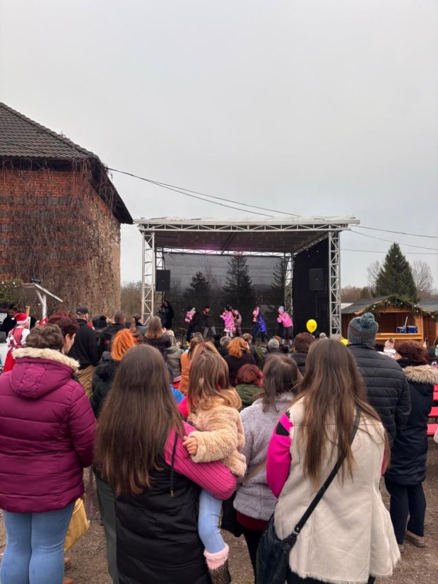 51209-Gemerské Weihnachtsmärkte ŠTÍTNIK