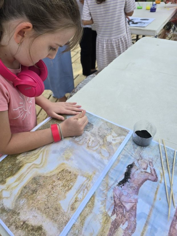 50712-Workshop "Umenie fresiek", 12.7.25 Art Park, Revúca