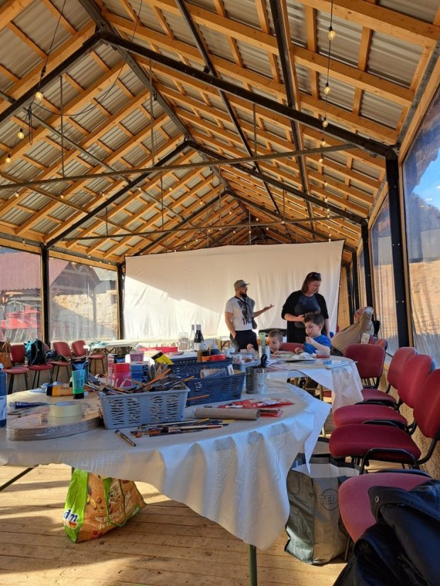 50308-Élményfestés "Épületek a sportban és a művészetben", 2025. március 8., Štítnik