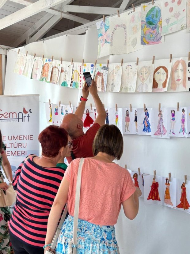 50718-Vernisage - Rajz, festés és design kurzus - 2. turnus, 2025. július 18.