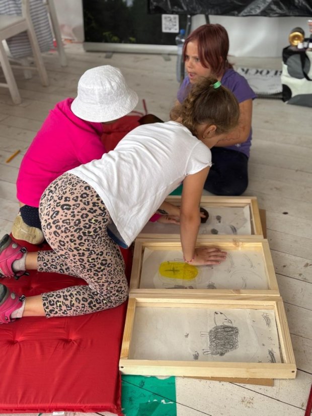 50709-Kurz Zeichnungen und Malerei, 1. Turnus, Tag 3, Betliar, 9.7.25