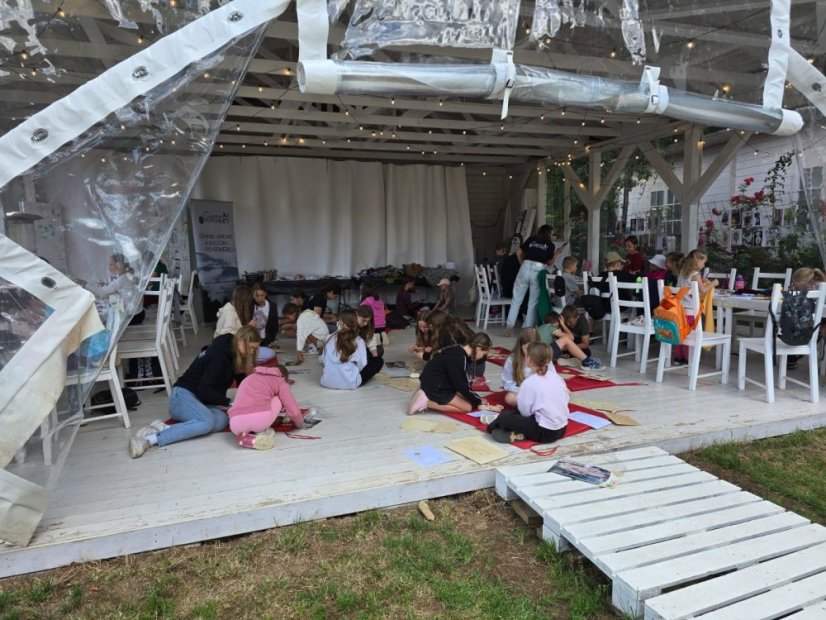 50711-Kurz rajz és festés, 1. turnus, 5. nap, Betliar, 25.07.11