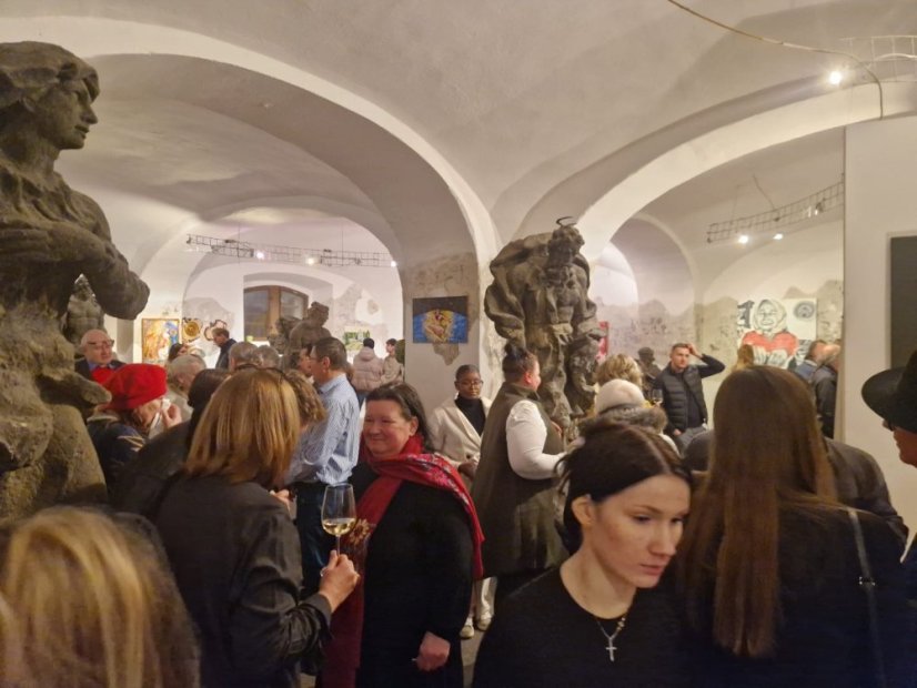 50212-Vernisáž k výberu z výstavy Milujem, teda som!, Praha, 12.2.25