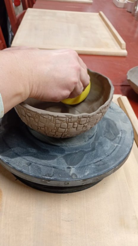 51018-WORKSHOP FÜLLEN, STRAHLEN UND MALEN VON WEIHNACHTSDEKORATIONEN