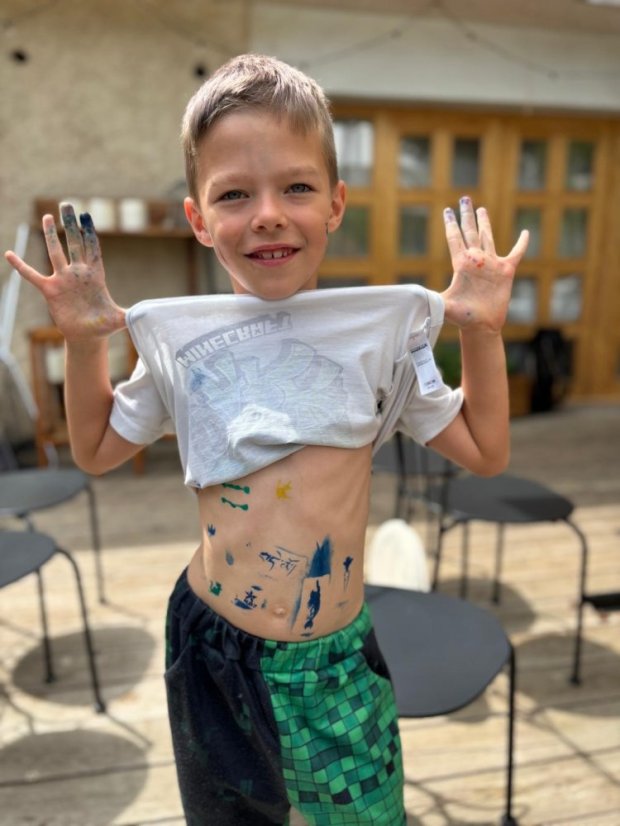 50716-Kurz Zeichnungen und Malerei, 2. Turnus, Tag 3, 16.7.2025, Betliar