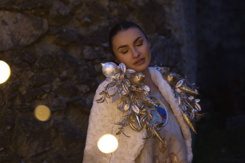 51213-Kivételes divatbemutató a Gemer karácsonyi vásárban - Štítnik