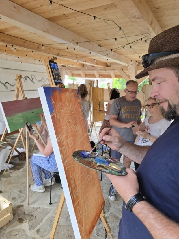 50719-Vernisáž kurzu dospelých s degustáciou vín, 19.7.2025