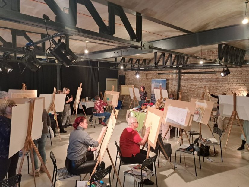 50201-Malarstwo doświadczalne "Nieruchoma moda", Koszyce, 1.2.25