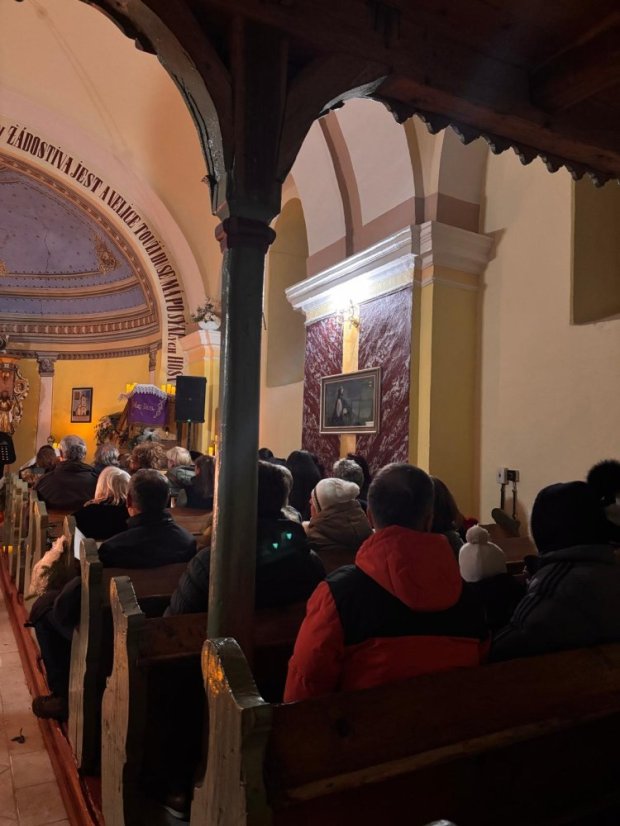 51130-Adventný koncert hudby a slova "Láska nesie svetlo" - Rakovnica