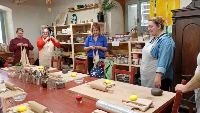 51025-Kerámiai műhely felnőtteknek - Agyag a fánál, GemCraft Štítnik