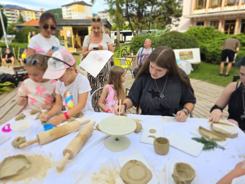 50803-ART PARK Revúca, kerámia műhely, 2025.08.03.