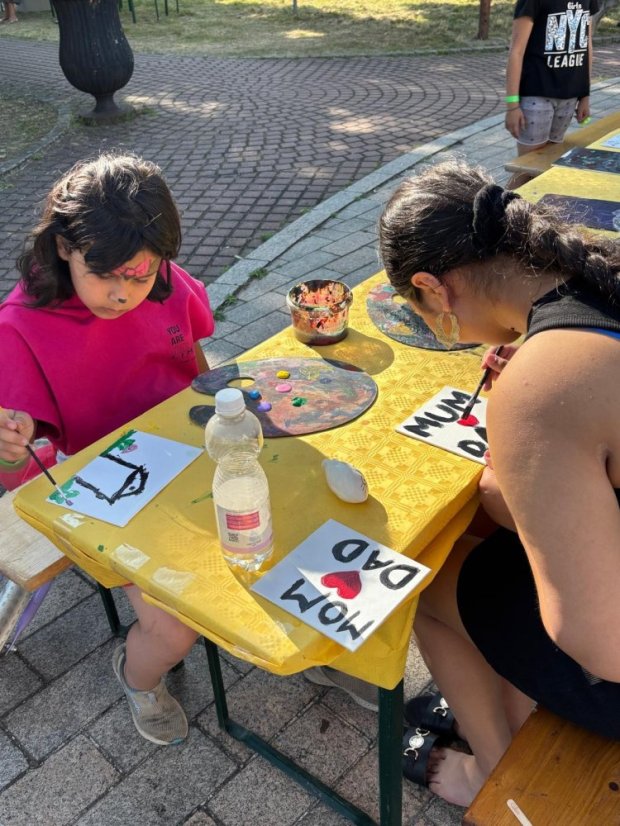 50615-Közönséges festés Szácson, 2025. június 15.