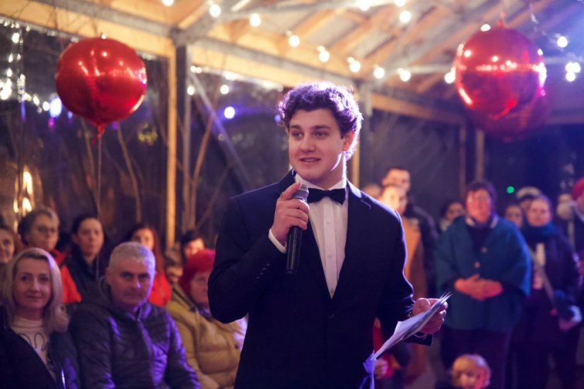 51213-Kivételes divatbemutató a Gemer karácsonyi vásárban - Štítnik