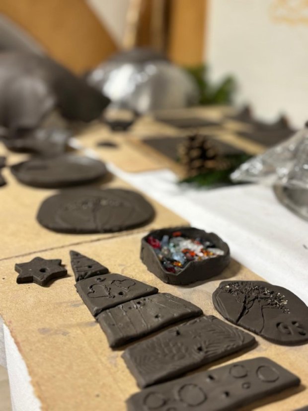 51025-Keramický workshop pre dospelých 2 - Hlina pod stromčekom, GemCraft Štítnik