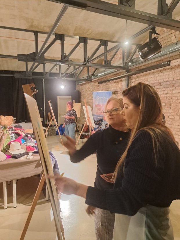 50201-Malarstwo doświadczalne "Nieruchoma moda", Koszyce, 1.2.25