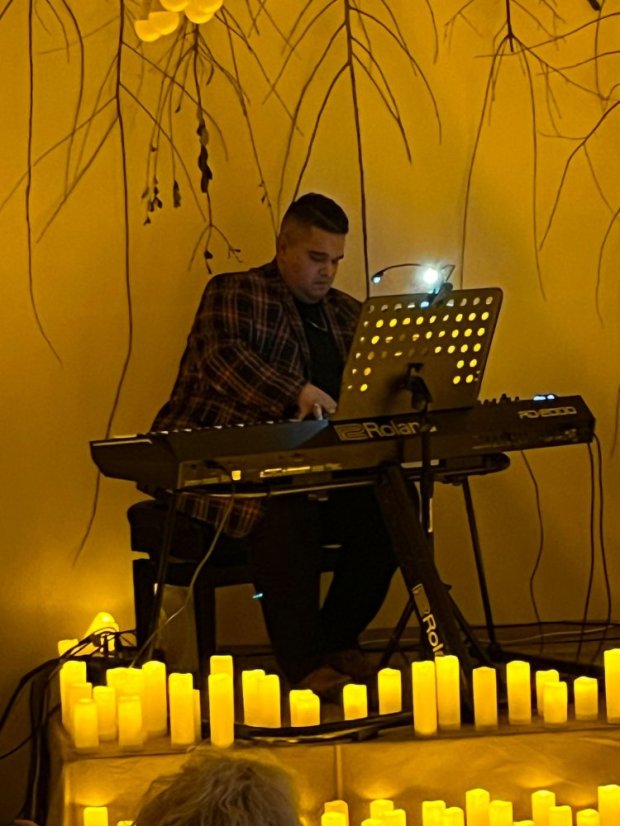 50321-Konzert im Schein von Kerzen, Štítnik, 21.3.2025