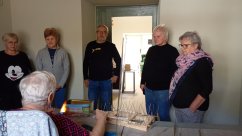 51018-WORKSHOP FÜLLEN, STRAHLEN UND MALEN VON WEIHNACHTSDEKORATIONEN