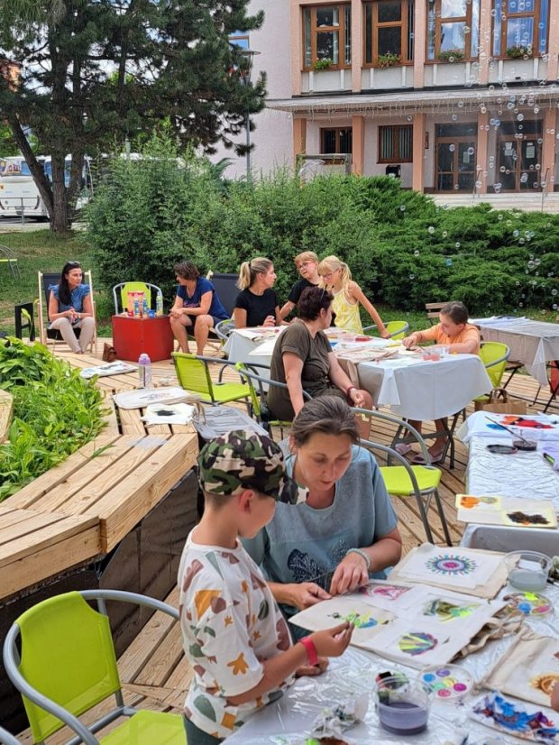 50720-Art Park, Textilfestés, Revúca, 2025.07.20.