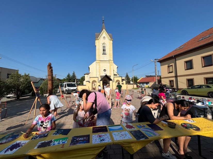 50615-Közönséges festés Szácson, 2025. június 15.