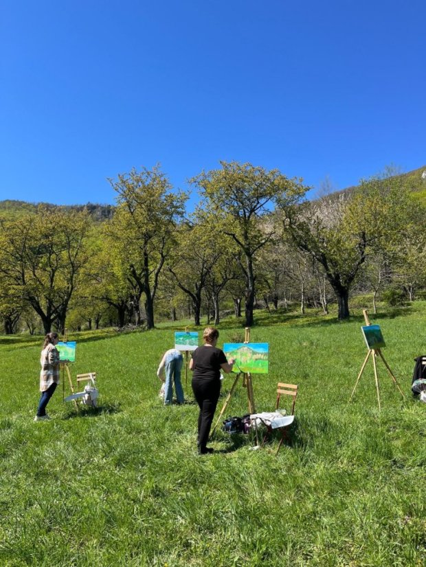 50428-Zážitkové maľovanie Čerešne v Brdárke, 28.4.2025