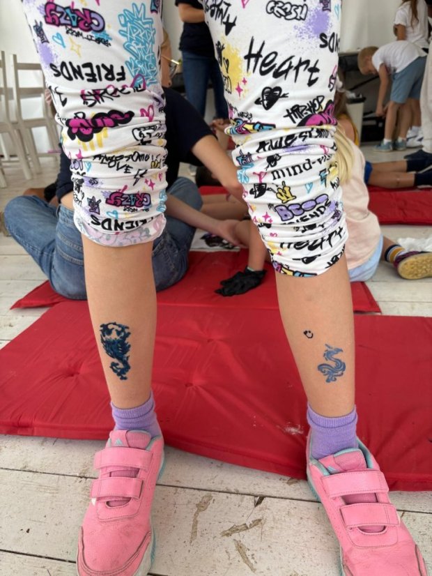 50716-Kurz Zeichnungen und Malerei, 2. Turnus, Tag 3, 16.7.2025, Betliar