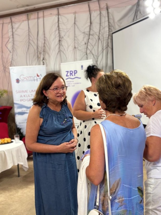 50802-Vernisage a kiállításhoz "Ami összeköt minket" beszélgetésekkel, 2.8.25, Štítnik