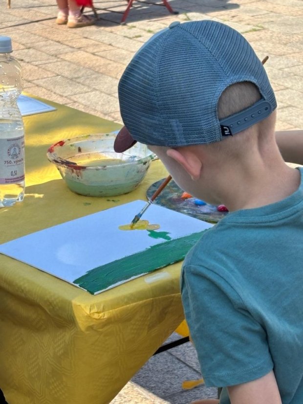 50615-Közönséges festés Szácson, 2025. június 15.