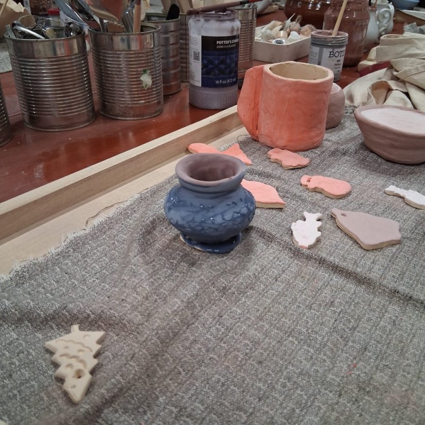 51129-Keramischer Workshop für Erwachsene - Glasurzauber, GemCraft Štítnik