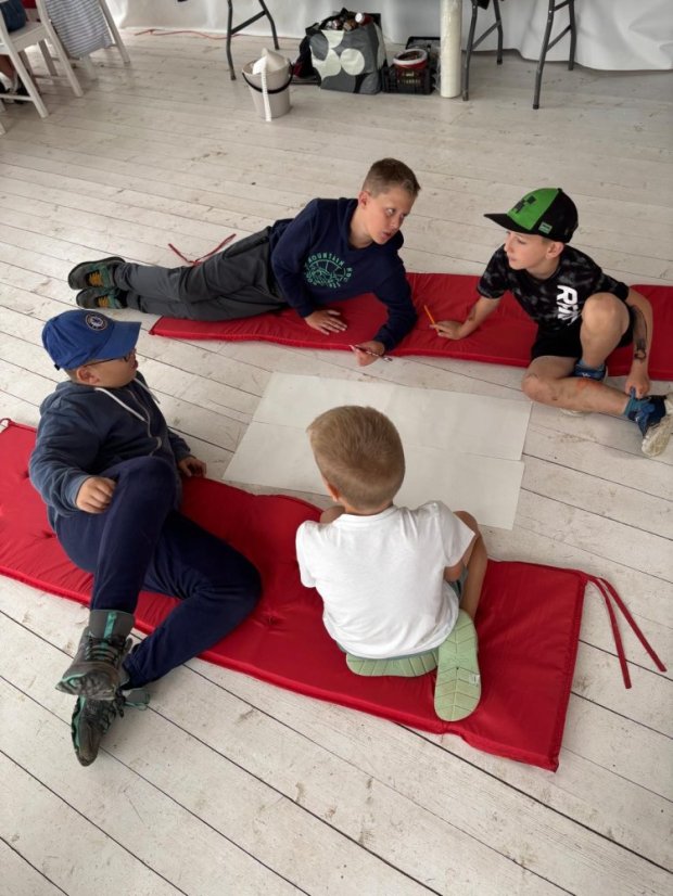 50709-Kurz Zeichnungen und Malerei, 1. Turnus, Tag 3, Betliar, 9.7.25