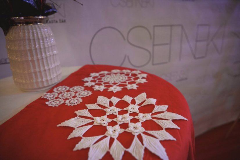 51213-Kivételes divatbemutató a Gemer karácsonyi vásárban - Štítnik