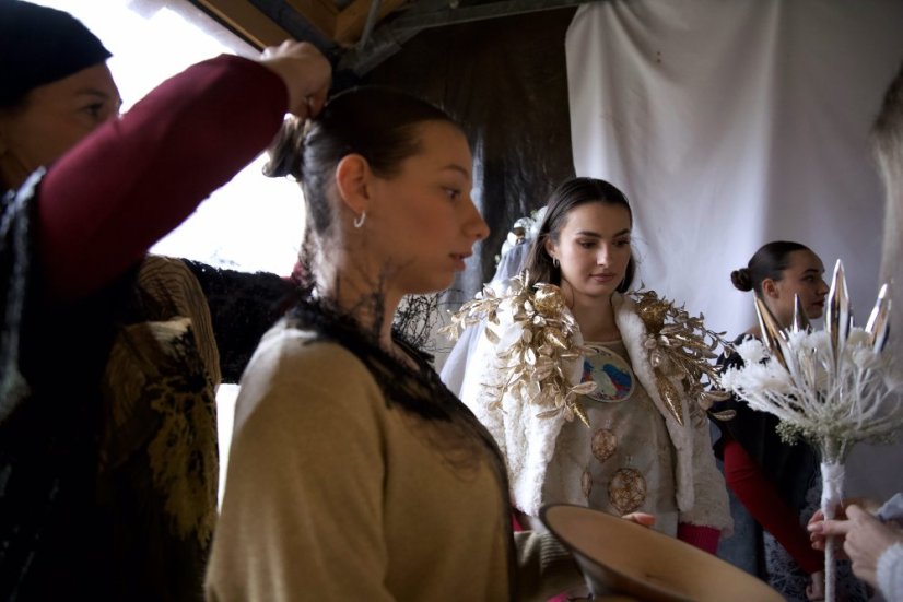 51213-Kivételes divatbemutató a Gemer karácsonyi vásárban - Štítnik