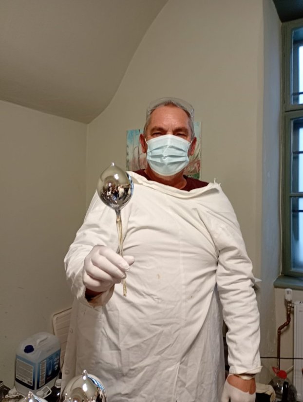 51108-WORKSHOP FÚKANIA, STRIEBRENIA ÉS MAĽOVANIA KARÁCSONYI DÍSZEK