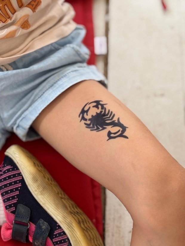 50716-Kurz Zeichnungen und Malerei, 2. Turnus, Tag 3, 16.7.2025, Betliar