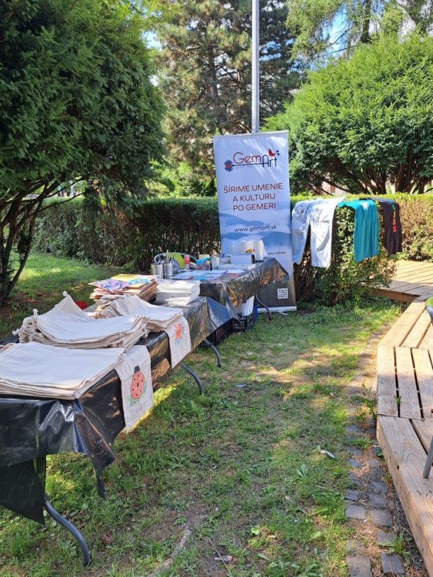 50720-Art Park, Textilfestés, Revúca, 2025.07.20.