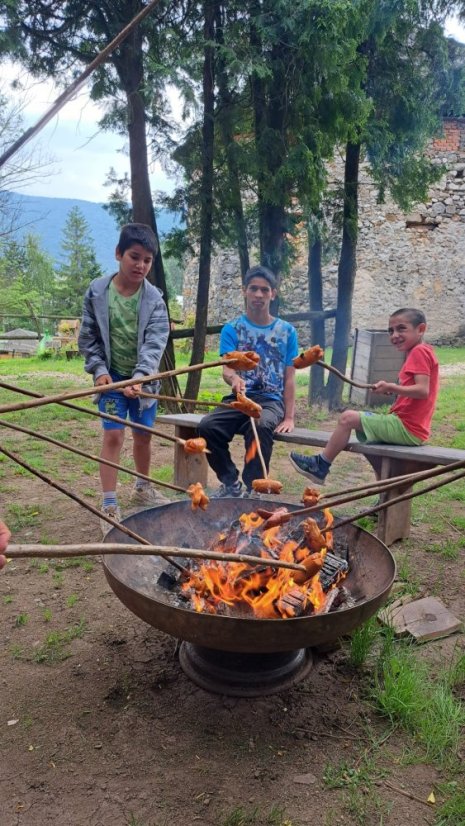 50617-Középiskola Rožňava a Hrade-ban, 17.6.25