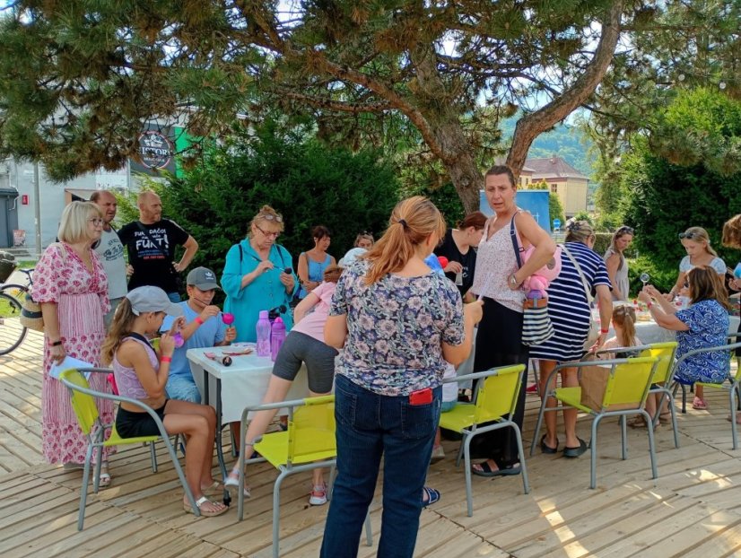 50724-ART PARK, üvegfestés, Revúca, 2025.07.24.