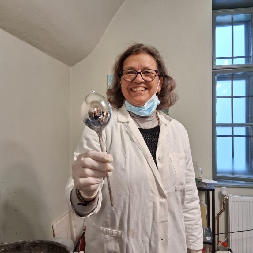 51108-WORKSHOP FÚKANIA, STRIEBRENIA ÉS MAĽOVANIA KARÁCSONYI DÍSZEK