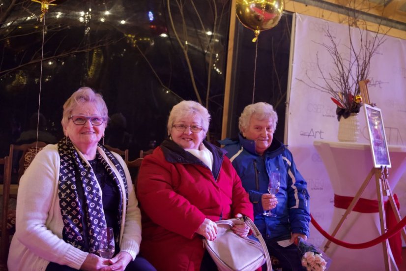 51213-Kivételes divatbemutató a Gemer karácsonyi vásárban - Štítnik