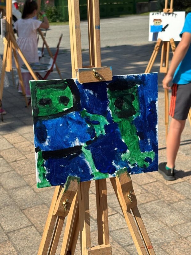 50615-Közönséges festés Szácson, 2025. június 15.