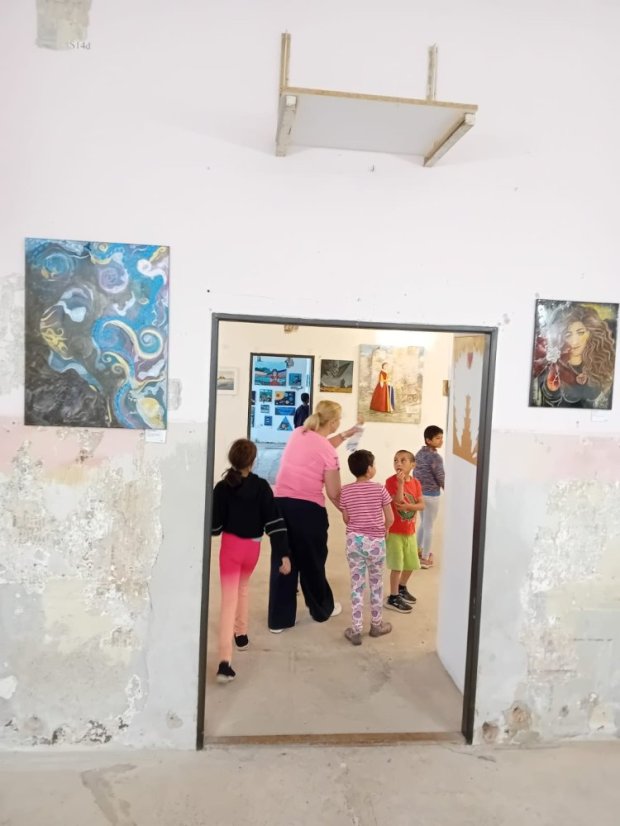 50617-Középiskola Rožňava a Hrade-ban, 17.6.25