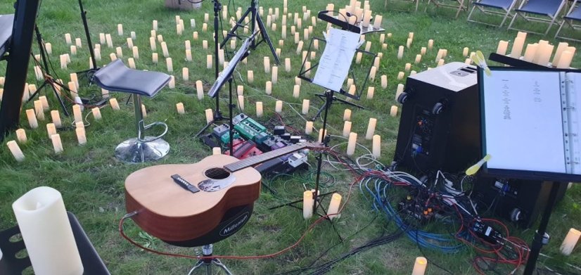 50503-Konzert im Licht der Kerzen - Park Rimavská Sobota, 3.5.2025