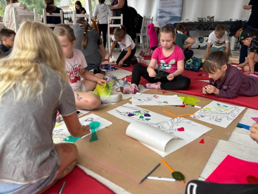 50709-Kurz Zeichnungen und Malerei, 1. Turnus, Tag 3, Betliar, 9.7.25