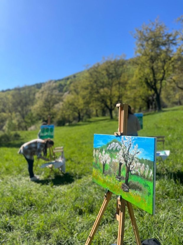 50428-Zážitkové maľovanie Čerešne v Brdárke, 28.4.2025