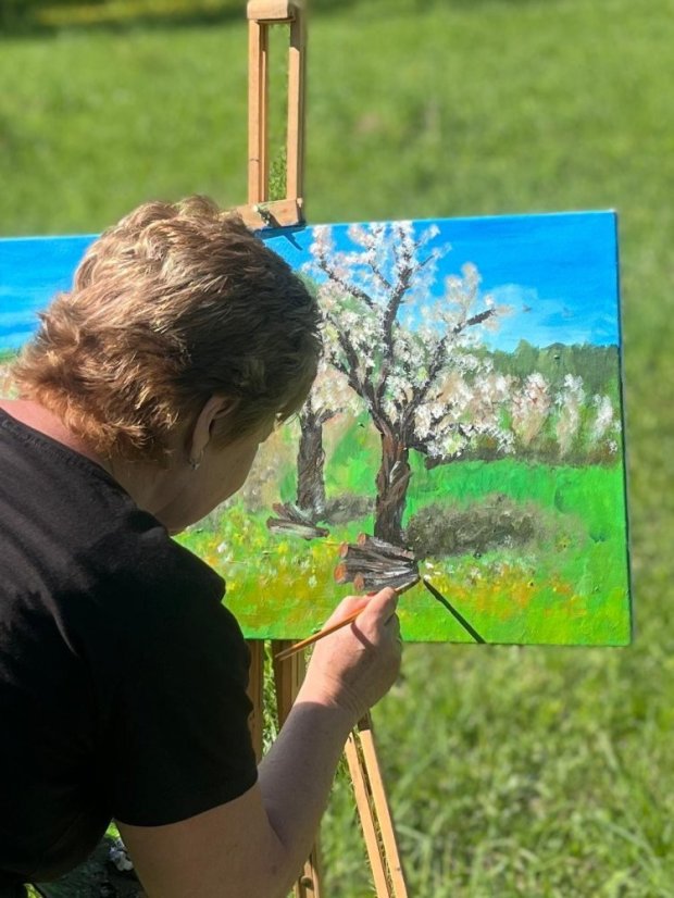 50428-Zážitkové maľovanie Čerešne v Brdárke, 28.4.2025