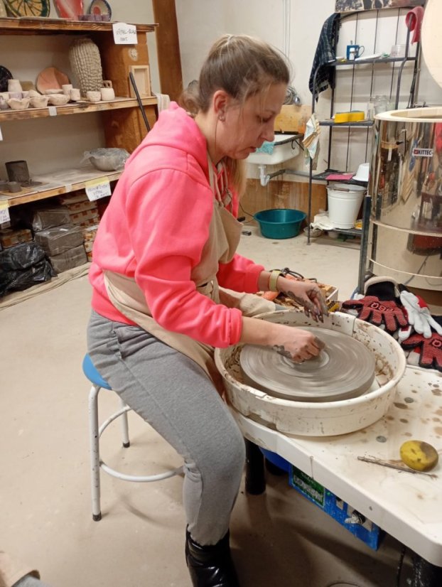 60110-Műhely kerámia - Alapvető technikák - A forma születése