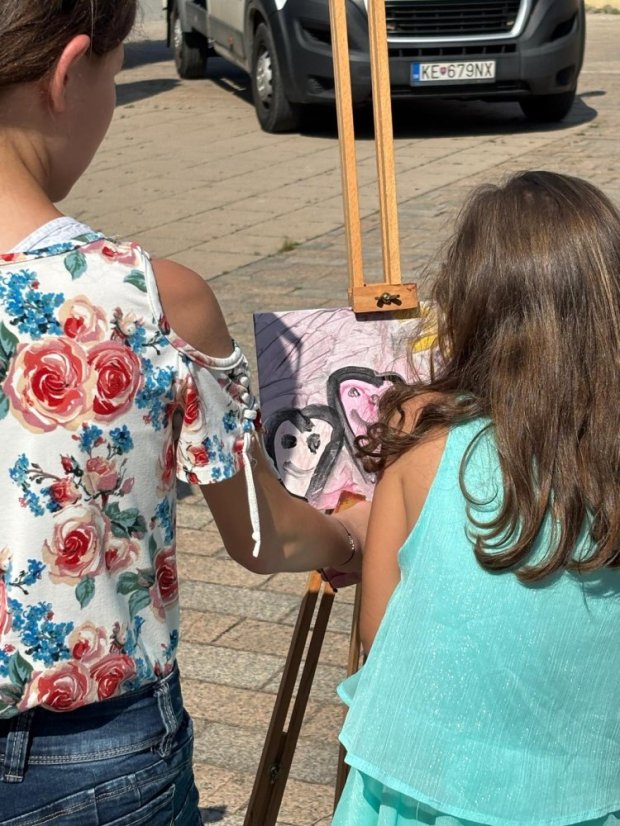 50615-Közönséges festés Szácson, 2025. június 15.