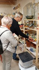 51018-WORKSHOP FÜLLEN, STRAHLEN UND MALEN VON WEIHNACHTSDEKORATIONEN